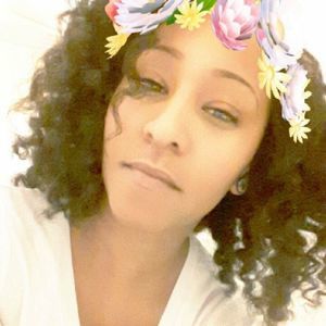 Meet your Posher, Genevieve